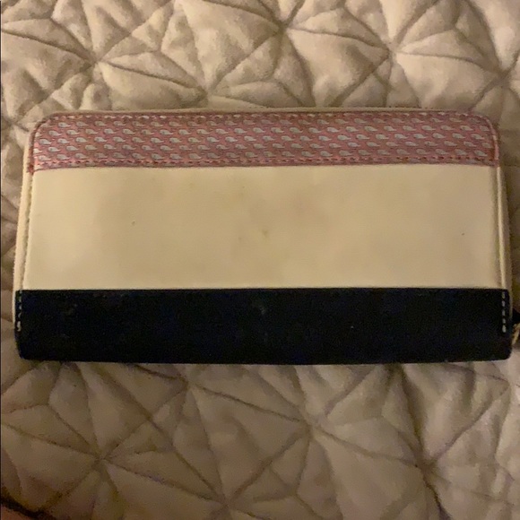 Vineyard vines wallet - Picture 2 of 4
